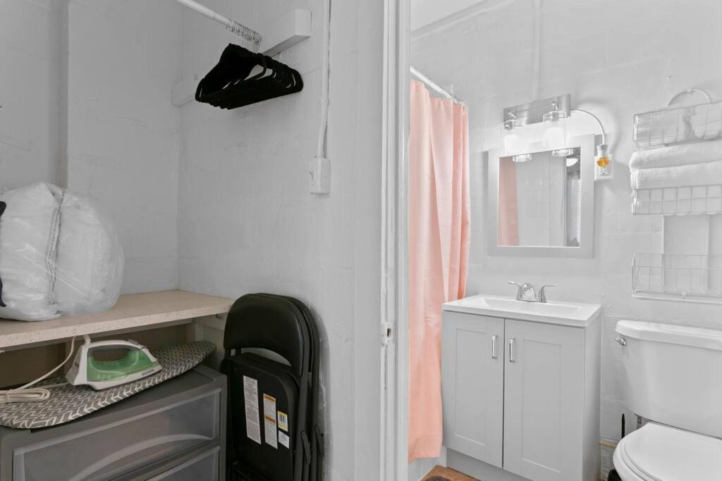 坦帕The Pink Oasis Waterfront 1 Bed Apt公寓 外观 照片